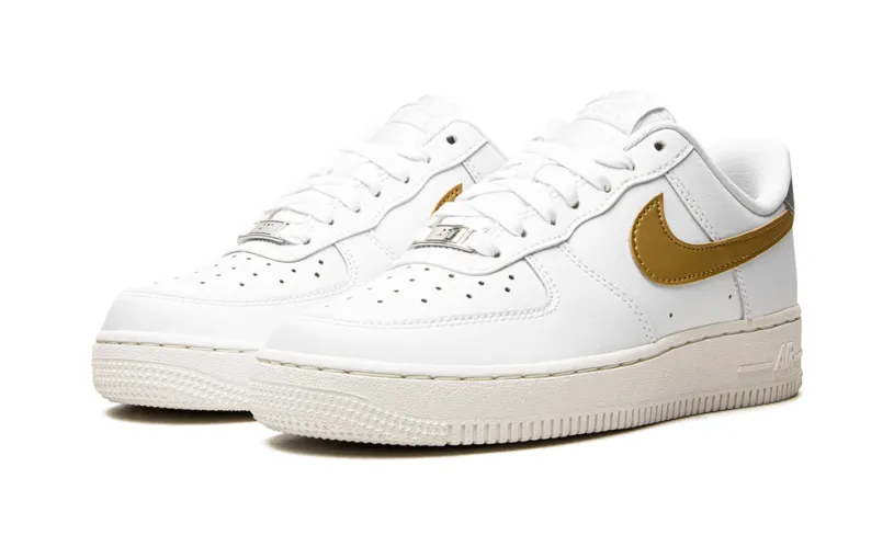 Nike Lifestyle AIR FORCE 1 MNS WMNS 'White / Gold / Silver'